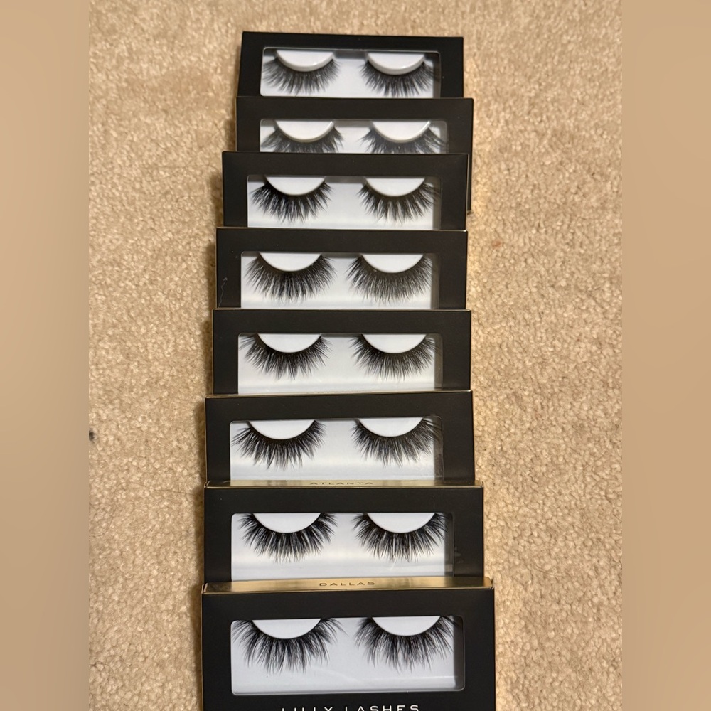 Lilly Lashes - Picture 5 of 5